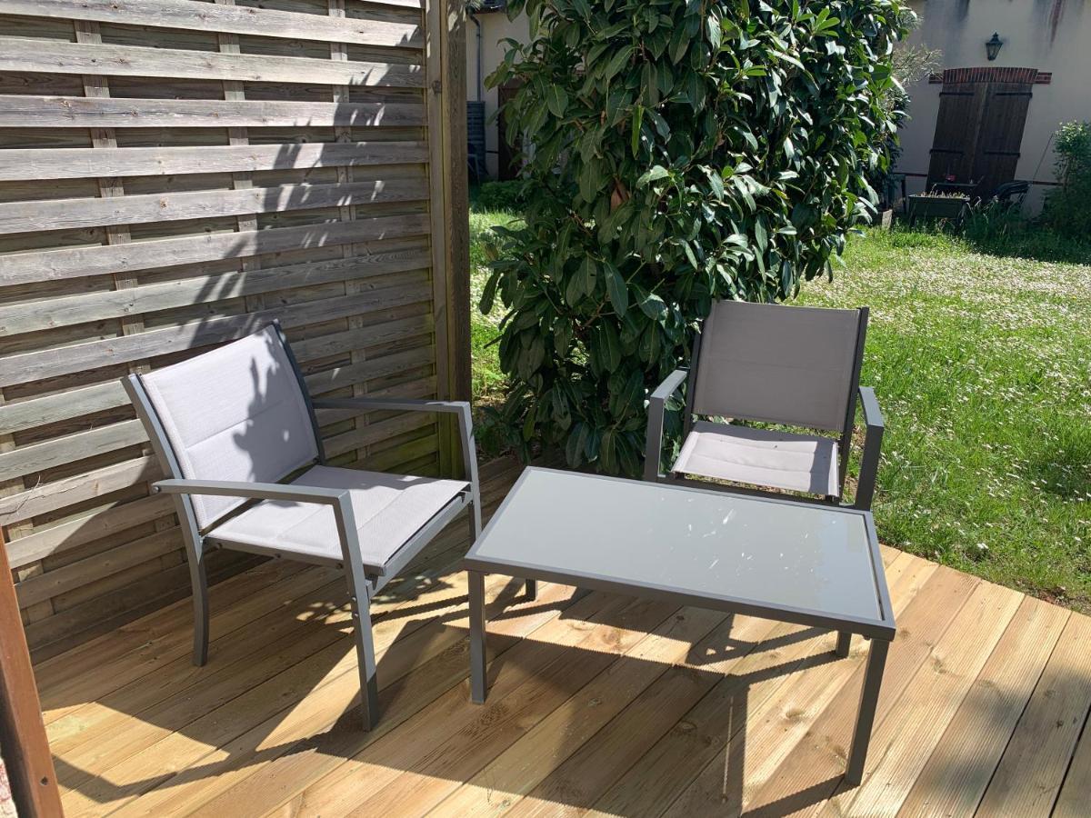 Cottage Avec Terrasse Domaine Golf De Limere Prox Orleans Ardon  Buitenkant foto